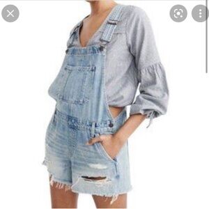 Abercrombie & Fitch denim short overalls size xxs